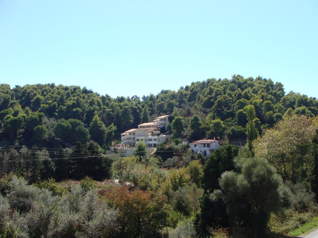 Villa Diamanti Kanapitsa  ภายนอก รูปภาพ